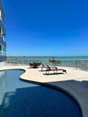 Apartamento Pé na Areia no Bessa